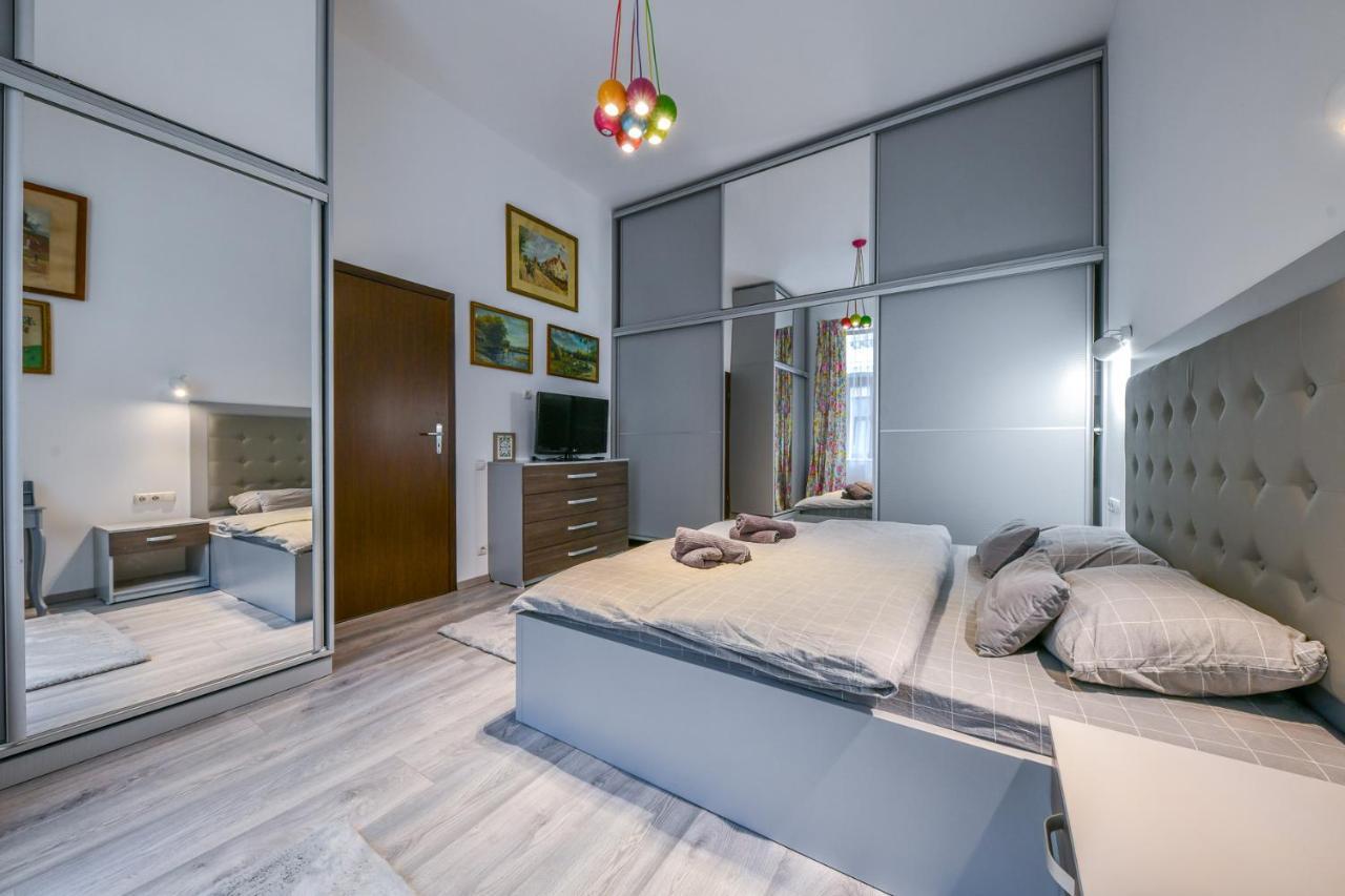 Glam Apartment Cluj-Napoca Eksteriør bilde