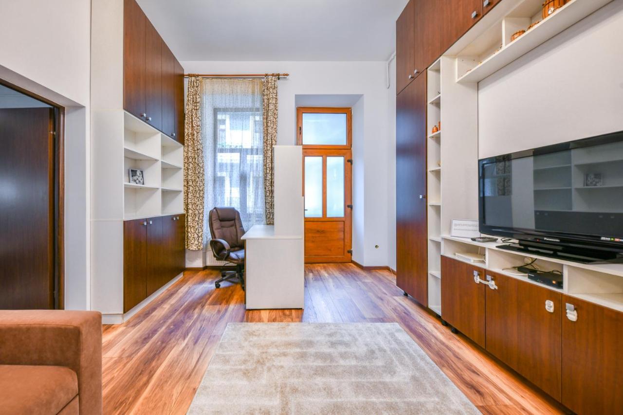 Glam Apartment Cluj-Napoca Eksteriør bilde